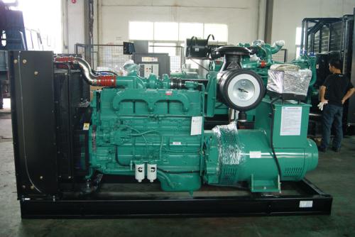 学校300KW一台 250KW一台